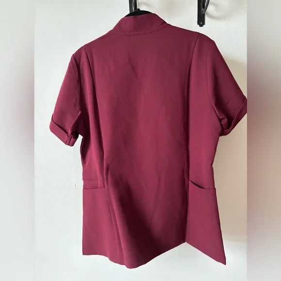FIGS • NWT Burgundy LIMITED EDITION Inala Slim Scrub Top • Medium - Picture 7 of 12